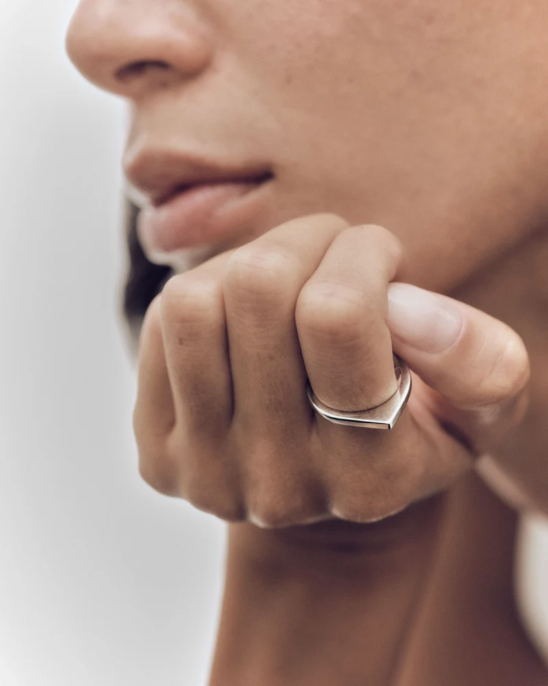 GRID Oda Silver Ring