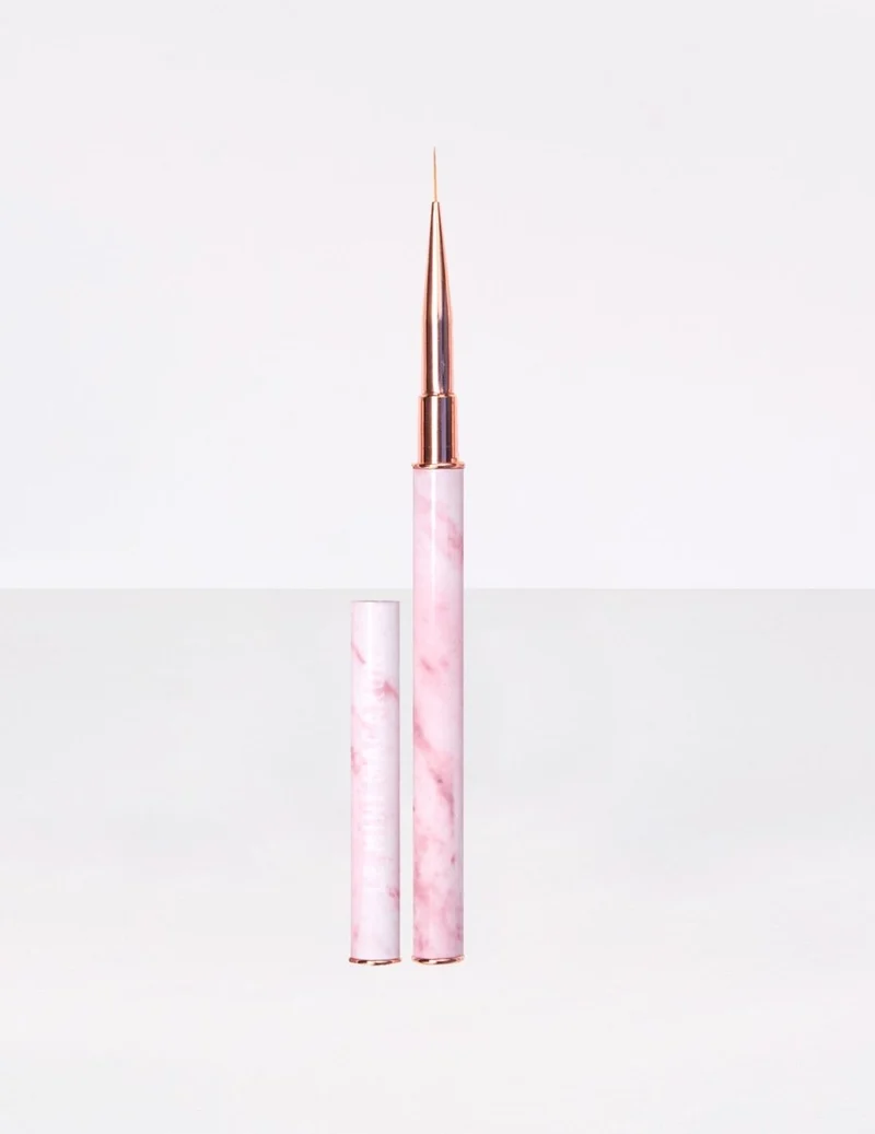 Le Liner Brush