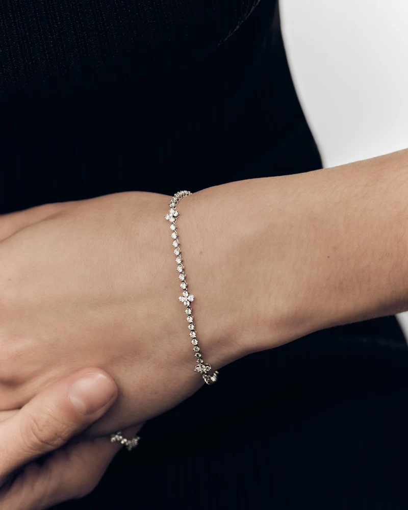 GRID Diamonds and White Gold Maggie Bracelet