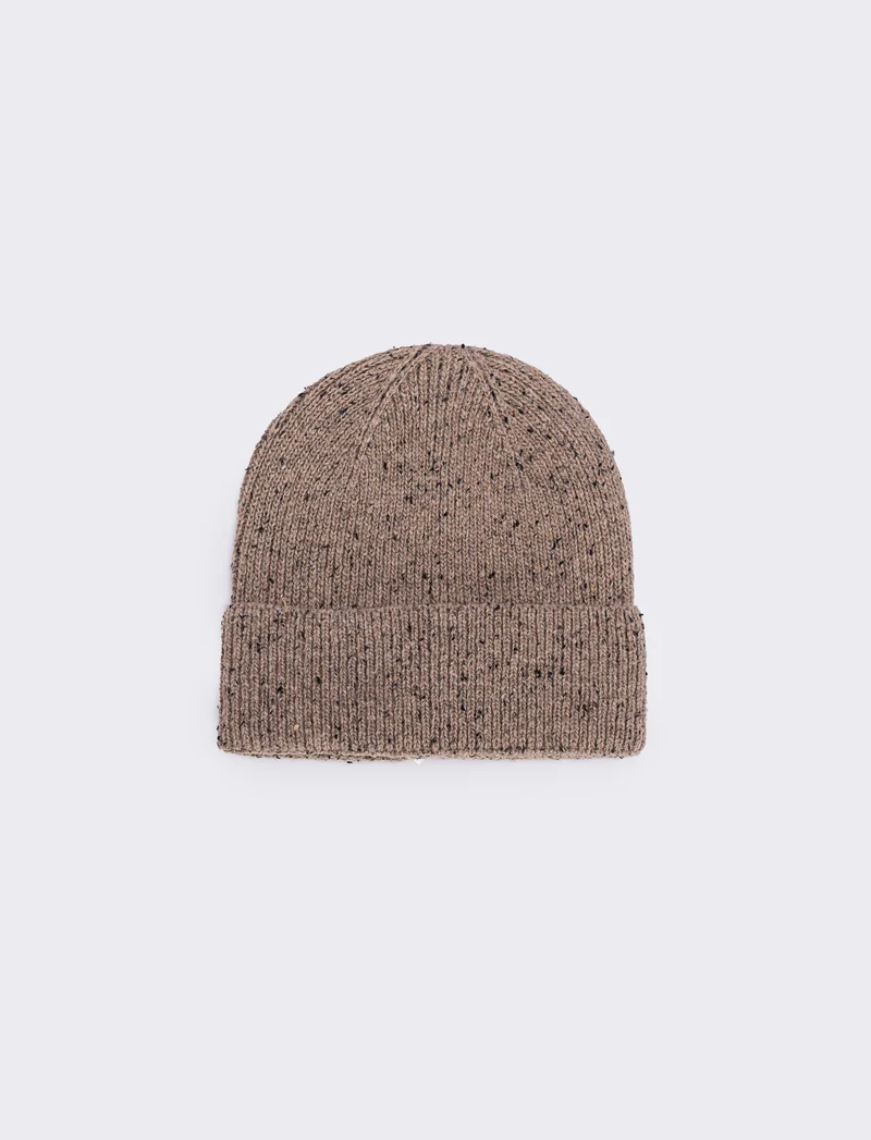 Cappello in maglia con risvolto elegante - Beige