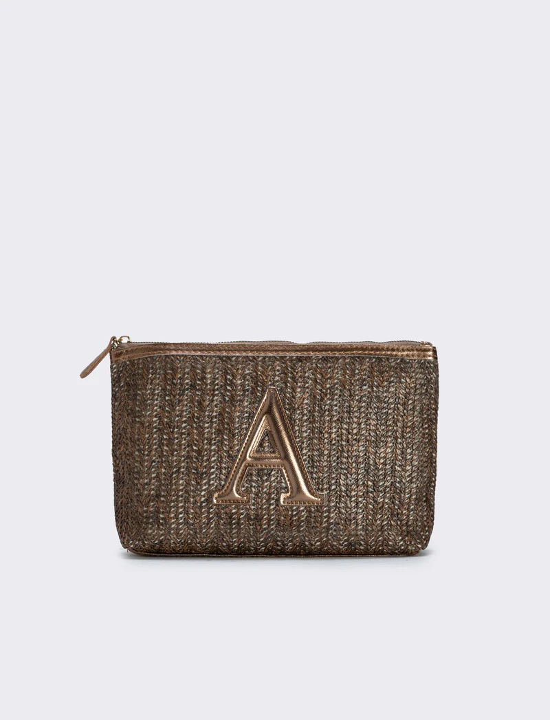 Pochette effetto paglia con lettera - var 1