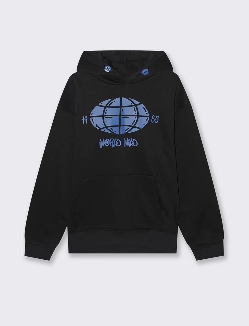 FELPA CON CAPPUCCIO E STAMPE - Nero